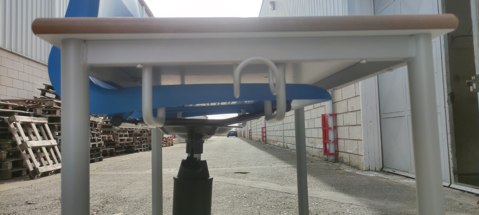 70eeb350-50f0-4924-940f-8c8ed3fca7af