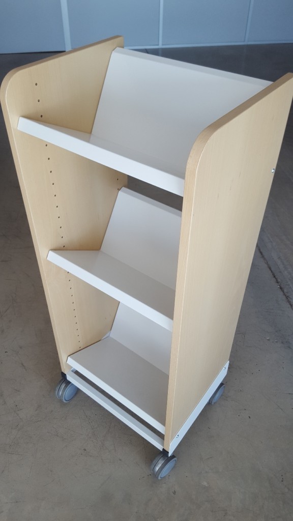 CARRITO-BIBLIOBUS-F2-576x1024