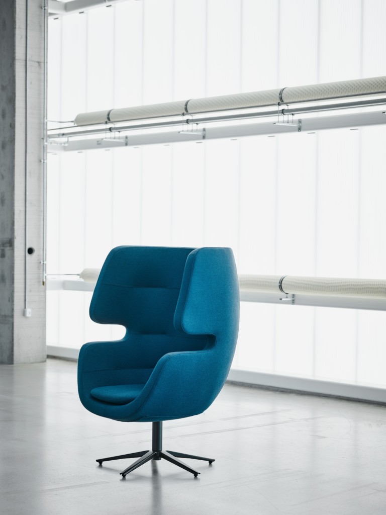 MOAI-Swivel-armchair-SOFTLINE-286518-relc2a549a0-768x1024