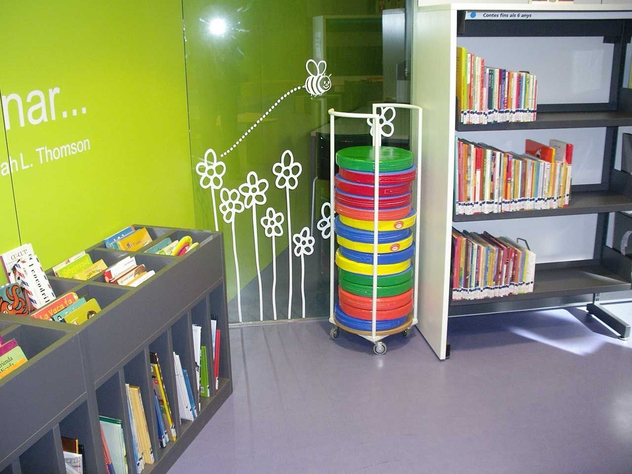 carro-porta-cojines-1-1280x960 (1)