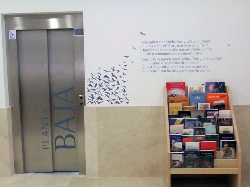 expositor-libros-madera-2