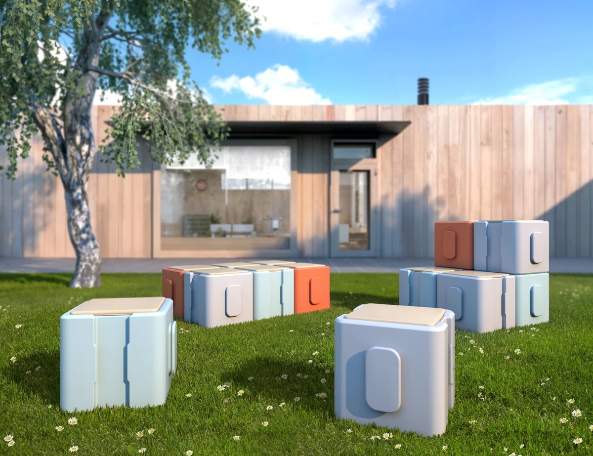 Outdoor-Area-School-Pie-Medium